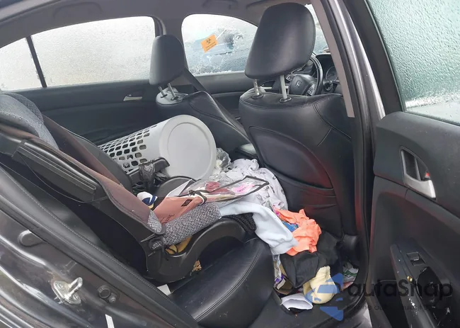 1HGCP2F65BA048446: 41517990