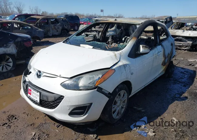 JM1DE1KY7D0166470: 41519712