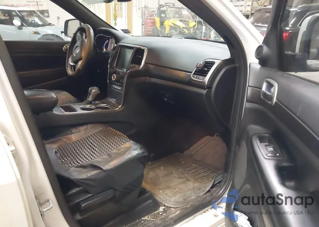 1C4RJFAG0HC704406: 41520261