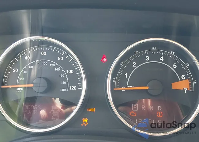 1C4NJDCB1ED858438: 41519323