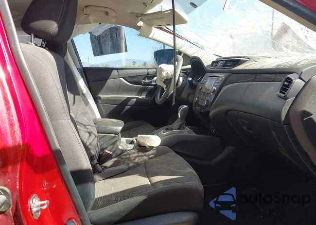 JN1BJ1CP8JW183539: 41520427