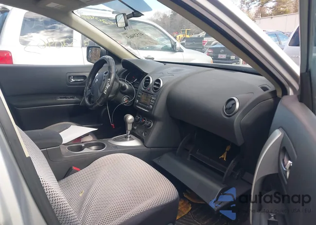 JN8AS5MV7FW771017: 41520465