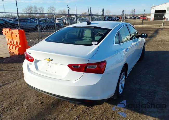 1G1ZB5ST7HF211722: 41522163