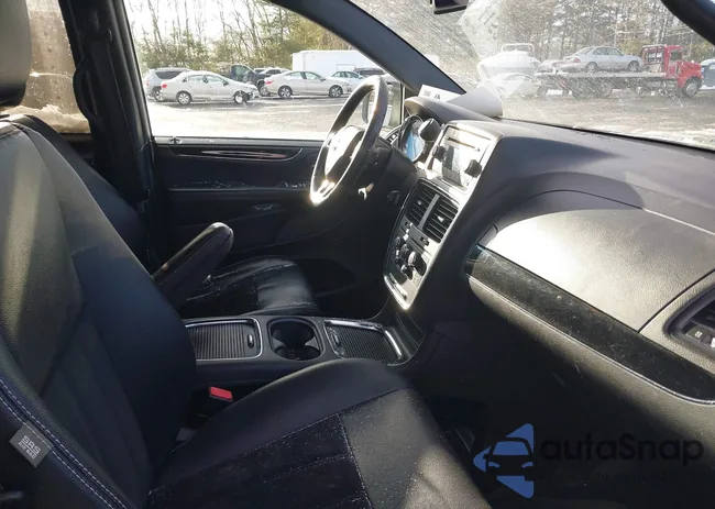 2C4RDGCG5FR703797: 41521466