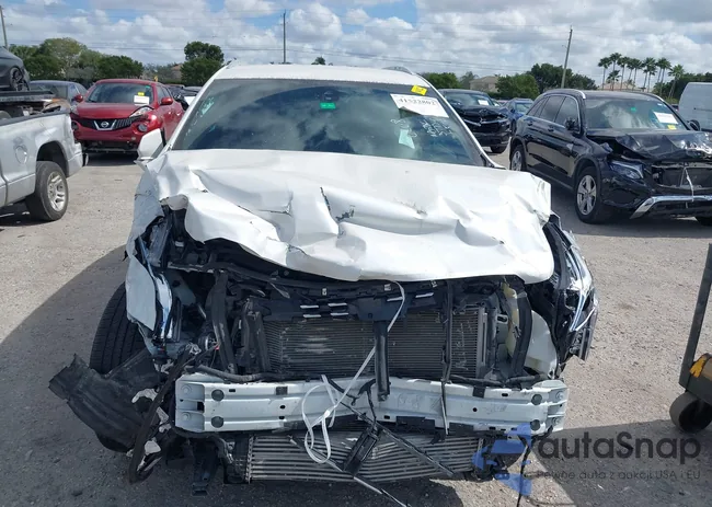 1GYKNAR40MZ146268: 41522802