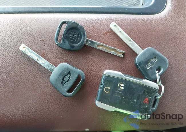 1GC1KXE82FF602717: 41523133