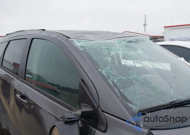 3C4PDCBG5HT573084: 41524049