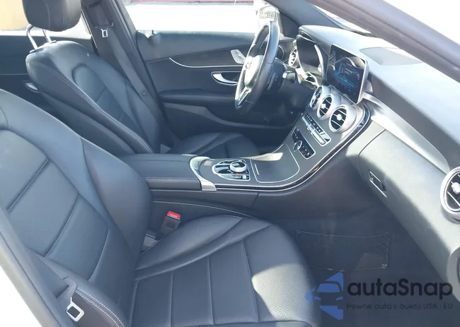 W1KWF8DB7LR594966: 41524402