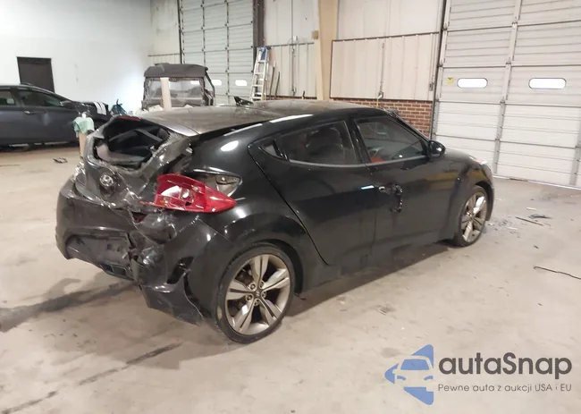 KMHTC6AD7CU041324: 41524595