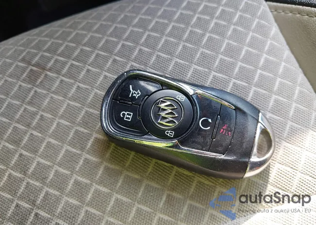 KL4CJESM3MB363534: 41526162