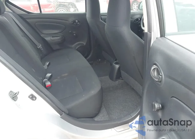 3N1CN7AP3EL800565: 41525337