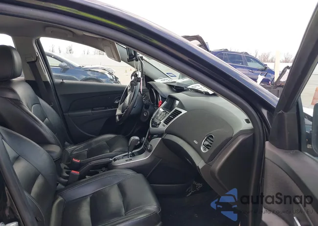 1G1PE5SB9F7148460: 41525402