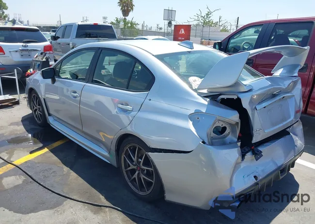 JF1VA2U69F9808404: 41528198