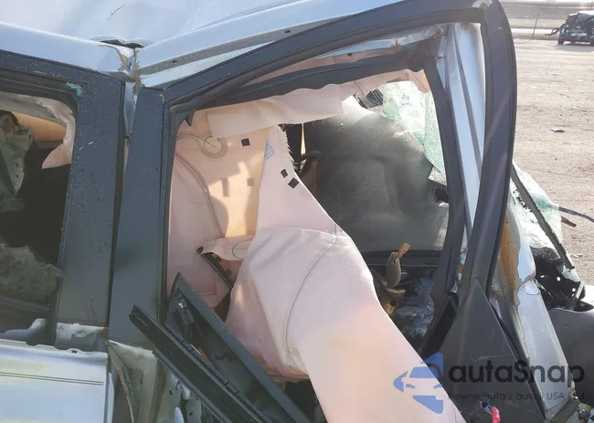 3N1AB7APXFL695203: 41527509