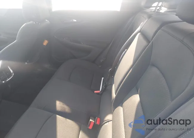 1G1ZE5ST3GF293079: 41530134