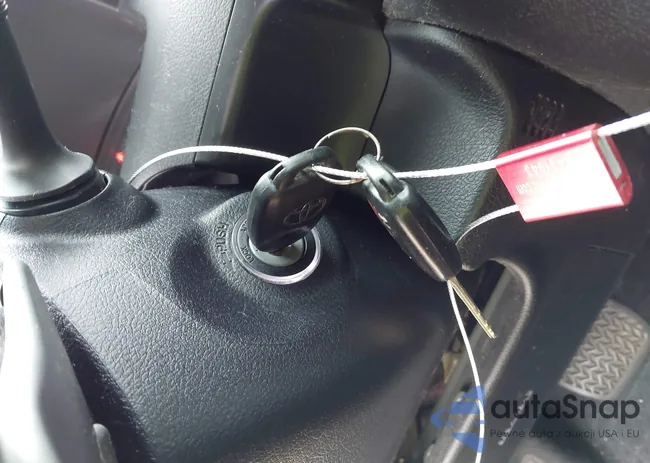 4T1BF1FK8DU265412: 41530721