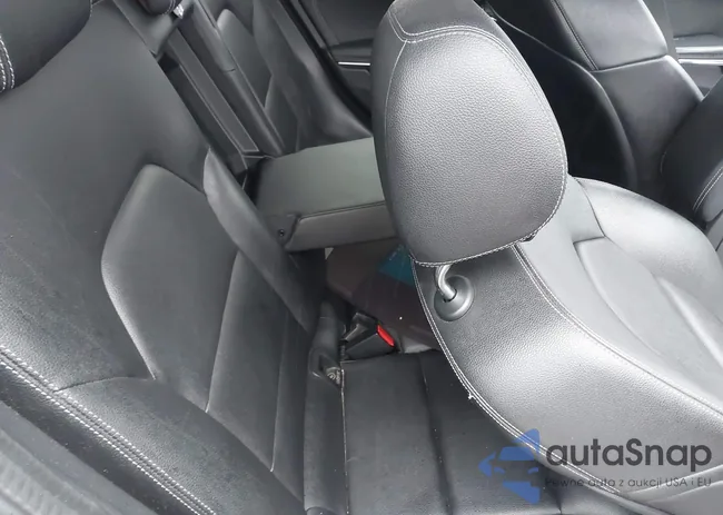 WDCTG4GB4LJ667931: 41530792