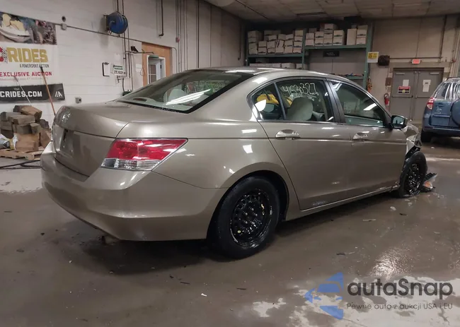 1HGCP2F35AA159101: 41530327