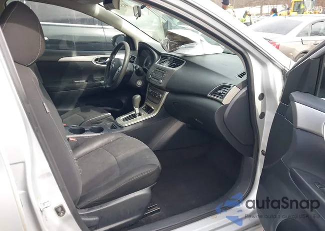 3N1AB7AP5EY209480: 41530441