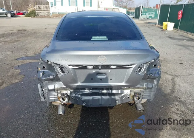 1N4AL3AP9HC241726: 41531600