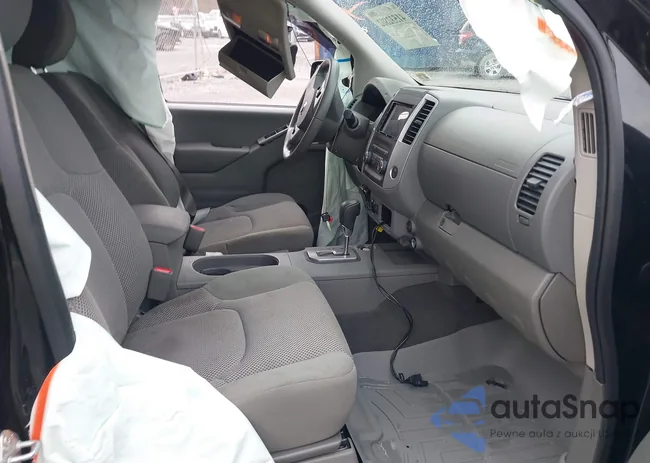 1N6ED0EBXMN717094: 41532802