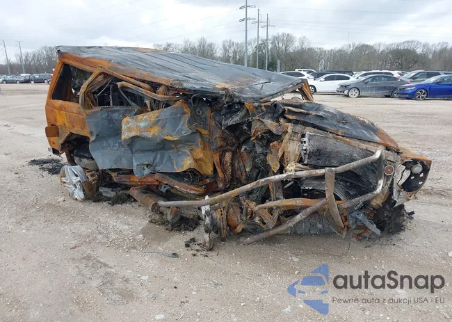 WDCYC7DF3DX204042: 41532379