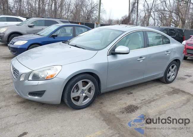 YV1612FS3D2193289: 41534227