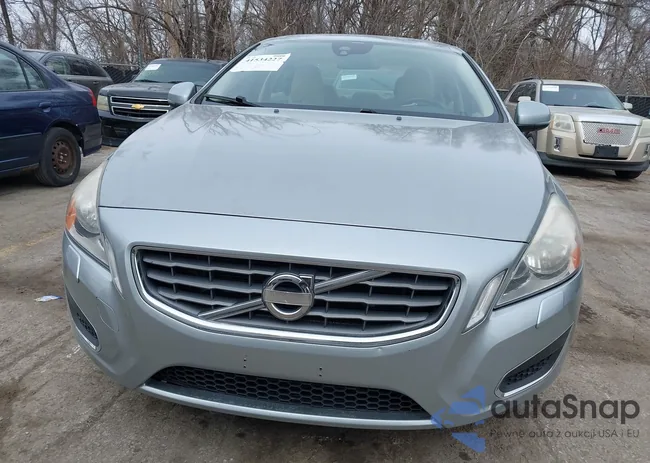 YV1612FS3D2193289: 41534227