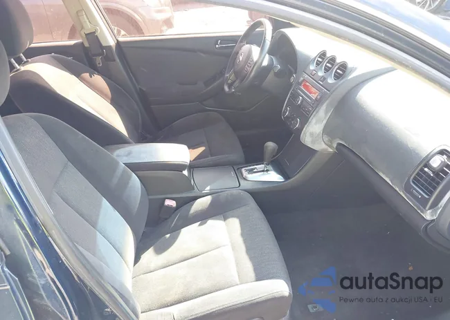 1N4AL2AP9AN534305: 41533444