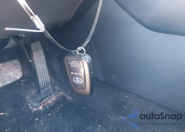 JTMEWRFV8LJ037825: 41536693