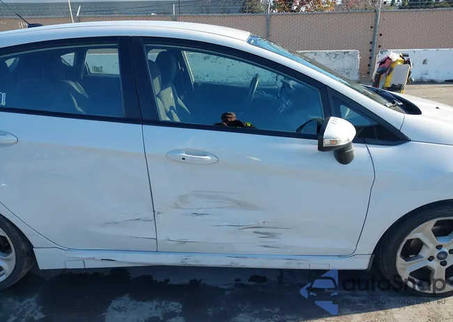 3FADP4GX4EM186871: 41537884