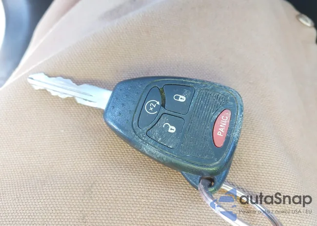 1C4NJCEA1GD769311: 41538277