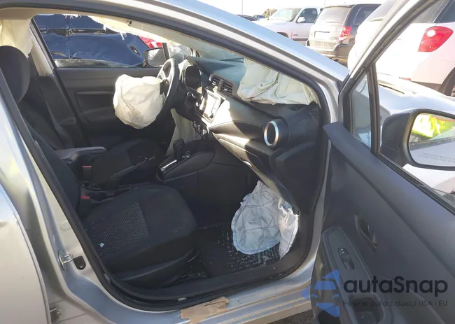 3N1CN8DV1LL882650: 41537636