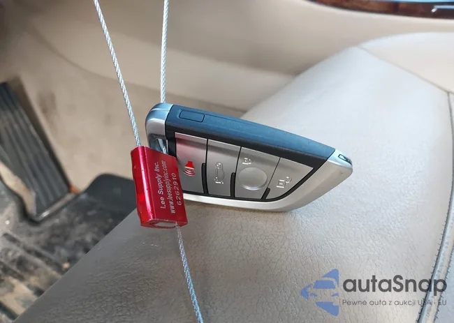 5UXWX9C5XF0D52529: 41538442