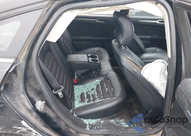 3FA6P0HD3HR269656: 41541112