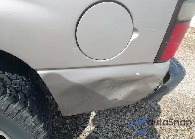 1GKEC13T05R127797: 41540673