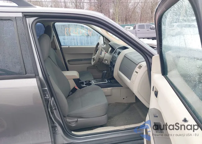 1FMCU9C72CKA10130: 41543233