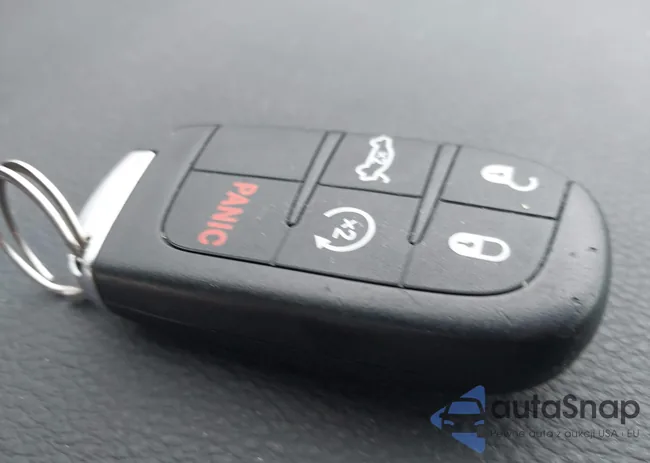 1C3CCCAB6HN500561: 41543388