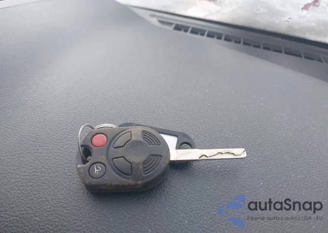 1FBZX2ZM2KKB43306: 41543424