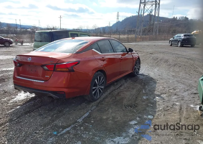 1N4BL4CWXMN354467: 41546169