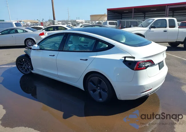 5YJ3E1EA1NF241533: 41548883