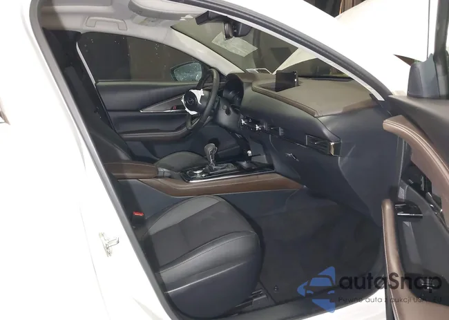 3MVDMBDY7RM706554: 41553002