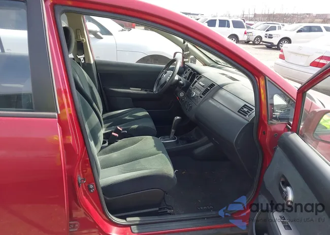 3N1BC1AP2BL468032: 41554020