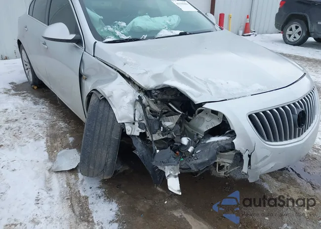 W04GN5EC8B1004790: 41555081