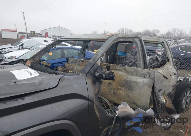 5TFMA5DB2PX116633: 41556030