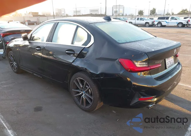 WBA5R1C52KAJ98373: 41555608