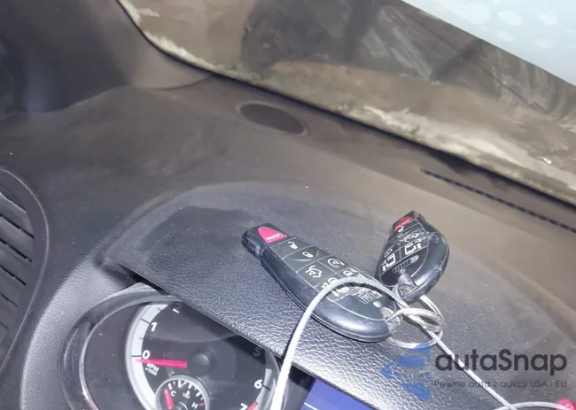 2C4RDGEGXDR588088: 41558078