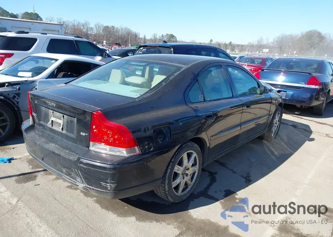 YV1RS592552481260: 41559988