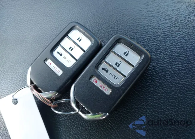 1HGCV1F37JA247051: 41560726