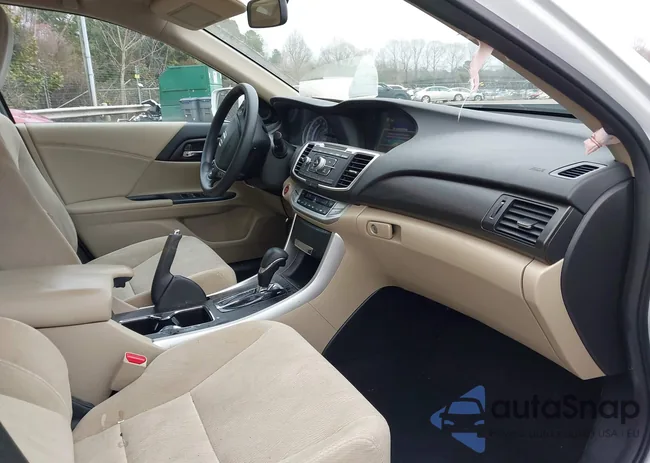 1HGCR2F74EA081932: 41560943